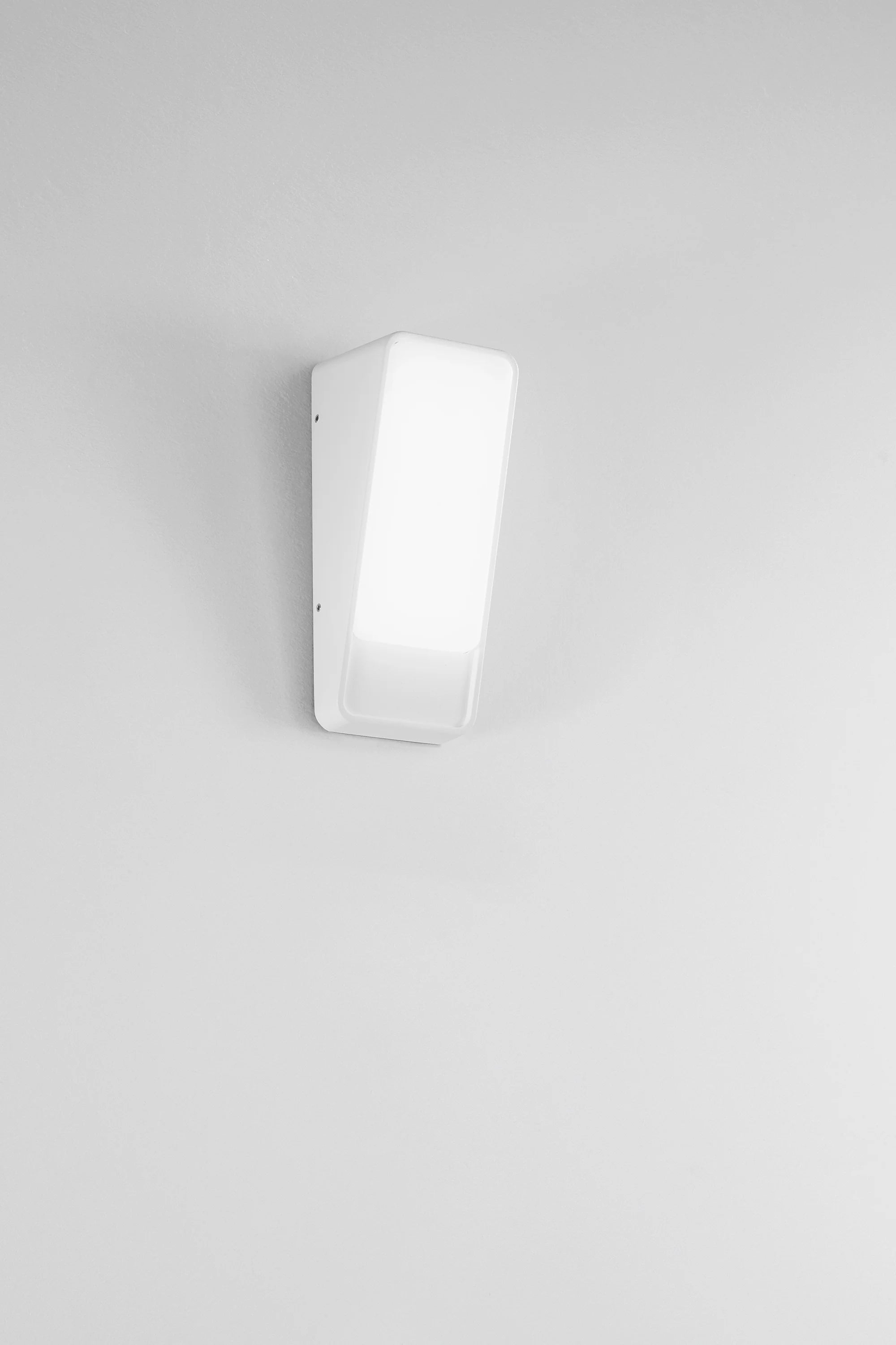 Applique LED in alluminio bianco-antracite-corten 14W IP65 1950LM 3000°K COUPE Applique LED in alluminio bianco-antracite-corten 14W IP65 1950LM 3000°K COUPE